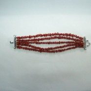 Bracciale con cinque fili corallo e chiusura in argento