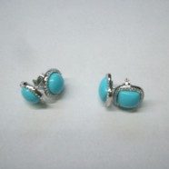 Orecchino a clips con zirconi e pasta di turchese